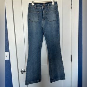 BDG Flare Jeans size 28 front pockets no back pockets Rn 66170